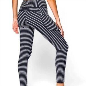 Athleta Contender High Rise 7/8 legging Navy and White Stripe XS